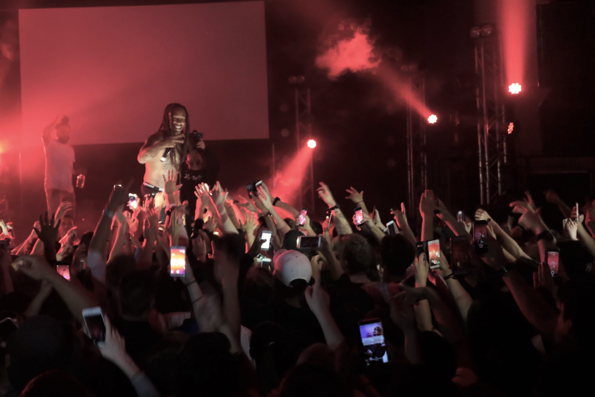 Ty Dolla $ign Shed 6 Wellington Campaign Tour Crowd Surf